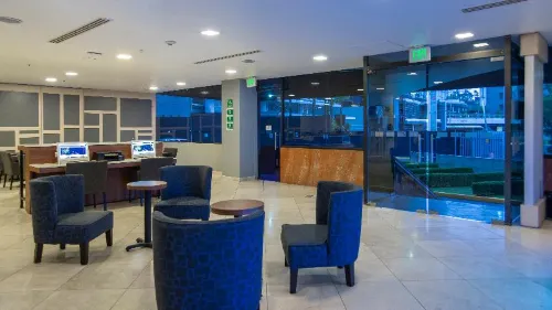 Holiday Inn Express Mexico Santa Fe Xung quanh Photos