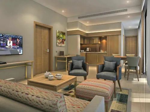 Mövenpick Hotel Tahlia Jeddah Photos