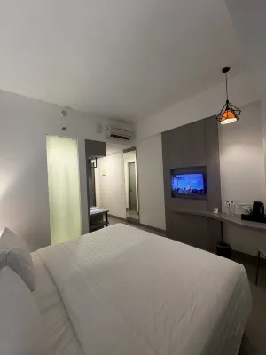 Laska Hotel Subang Kamar Photos