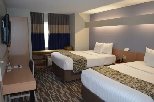 Microtel Inn & Suites by Wyndham BWI Airport Baltimore Zimmer Photos