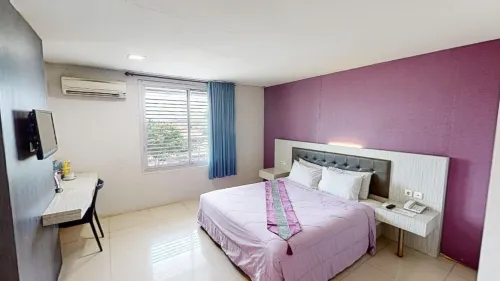 Pax Hotel Jakarta Photos