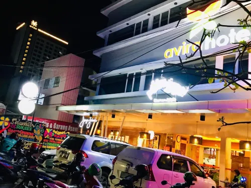 Avira Hotel Makassar Dekat Hotel Photos
