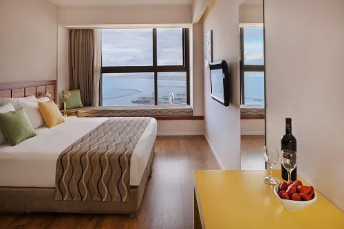 Bay View Haifa Camere Photos