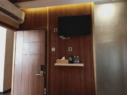 Petit Boutique Hotel Solo Номера Photos