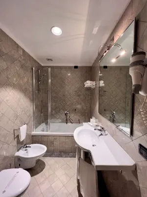 Best Western Hotel City Rooms Photos