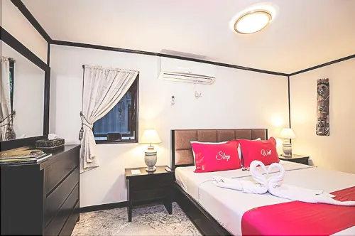Royal Hotel and Outbound Trawas Photos