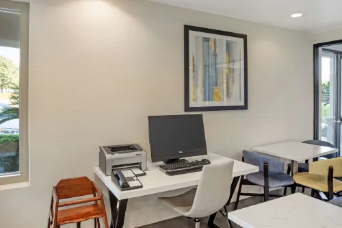 Best Western Exeter Inn  Suites Public Areas Photos