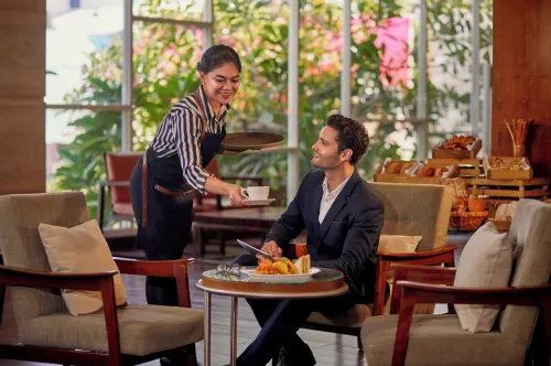 Four Points by Sheraton Makassar Makanan Photos