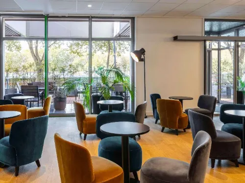 Ibis Styles Paris St-Denis Pleyel À proximité de l'hôtel Photos