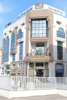 Maia Hotel Suites Exterior Photos