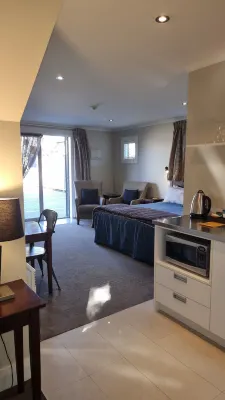 The Mews Oamaru Rooms Photos