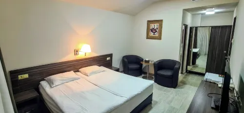 Yerevan Deluxe Hotel Rooms Photos