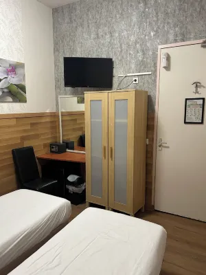 Hotel Isis Zimmer Photos