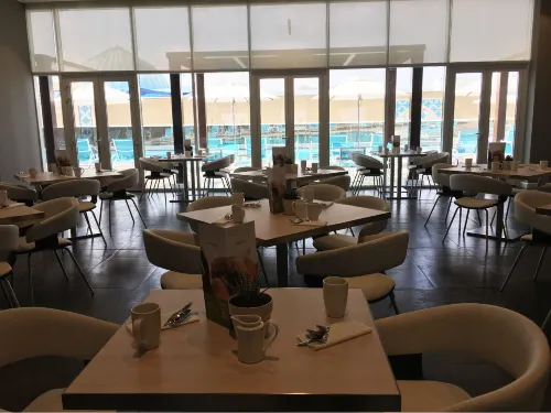 Premier Inn Dubai Ibn Battuta Mall Ristorazione Photos