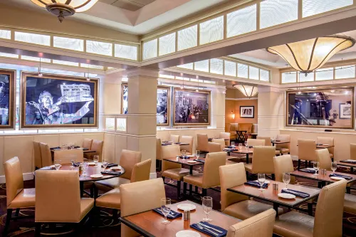 Sheraton Pentagon City Restauration Photos