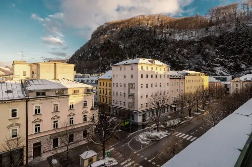 NH Collection Salzburg City À proximité de l'hôtel Photos