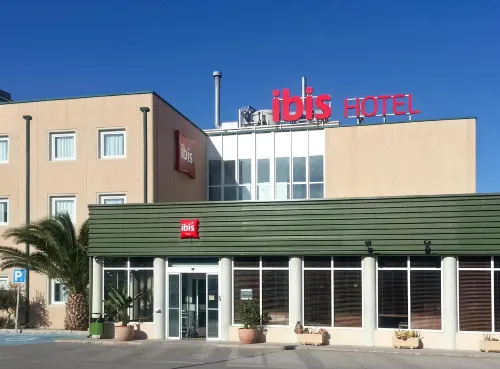 Ibis Hotel Alicante Featured Photos