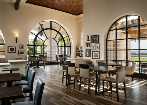 Hilton Santa Barbara Beachfront Resort Restauration Photos