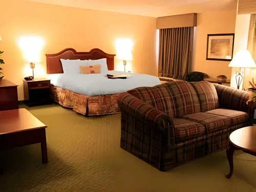 Hampton Inn Houston-Brookhollow Rooms Photos