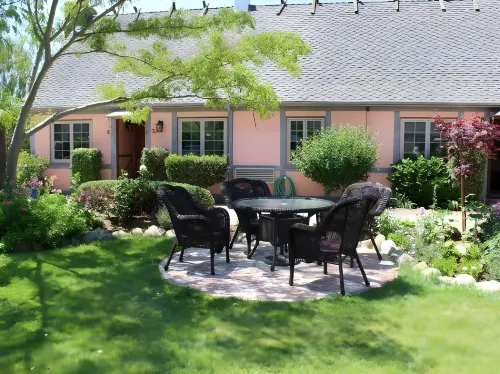 The Marlo Exterior Photos