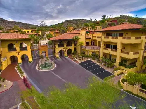 Hilton Phoenix Tapatio Cliffs Resort Exterior Photos