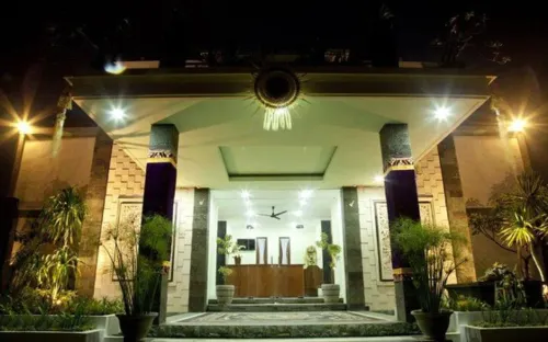 Teges Inn Kuta Exterior Photos