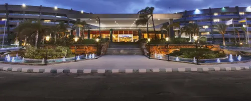 Radisson Blu Hotel & Convention Center, Alexandria Udvendigt Photos