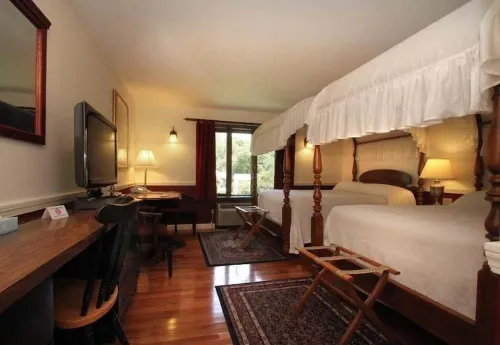 The Earl of Sandwich Motel Photos