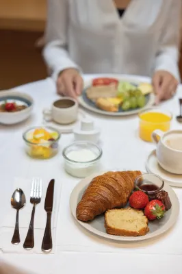 Grand Hotel Francais Bordeaux Ăn uống Photos