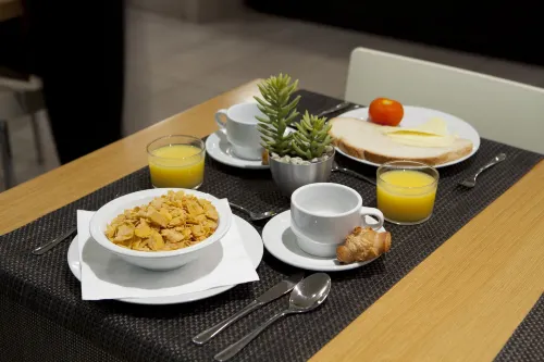 Hotel Sagrada Familia Питание Photos