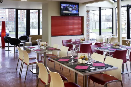 Ibis Liverpool Centre Albert Dock - Liverpool One Restauration Photos