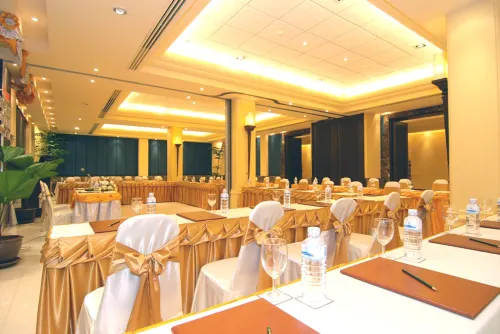 Patong Paragon Resort & Spa Бизнес-удобства Photos