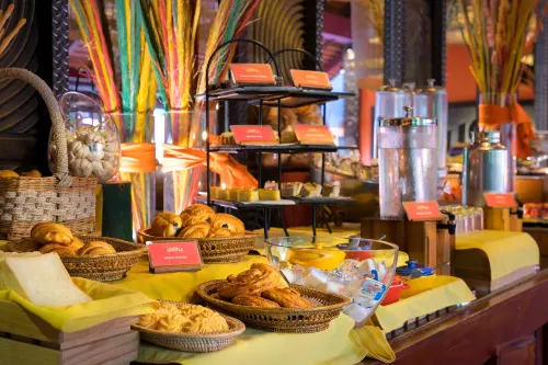 Golden Temple Hotel Dining Photos