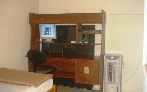 Homestay K10 Syariah Malang Kamar Photos