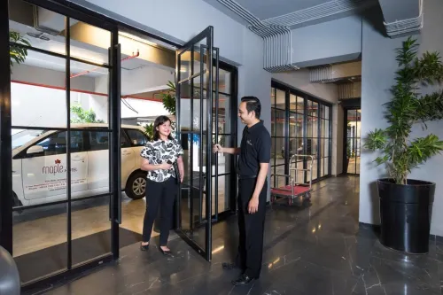 Maple Hotel Grogol Area Publik Photos