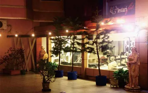 Hotel Mega Lestari Extérieur Photos