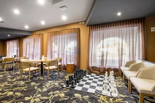 Nightcap at Monash Hotel Public Areas Photos