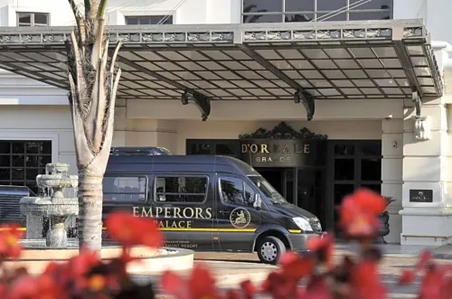 Mondior at Emperors Palace Extérieur Photos
