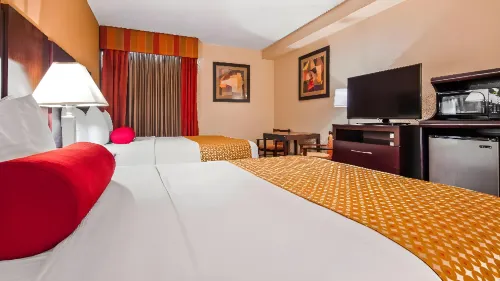 Best Western Plus Universal Inn Photos