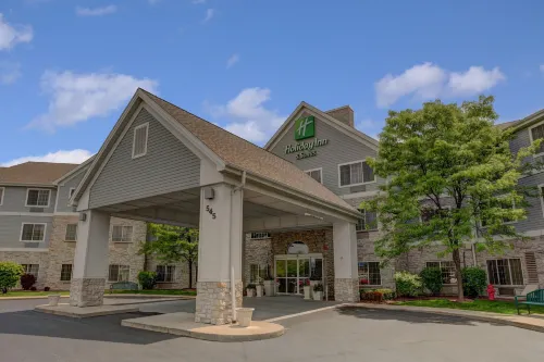 Holiday Inn & Suites Milwaukee Airport Extérieur Photos
