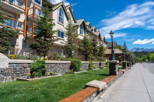 The Rundlestone Lodge Exteriör Photos