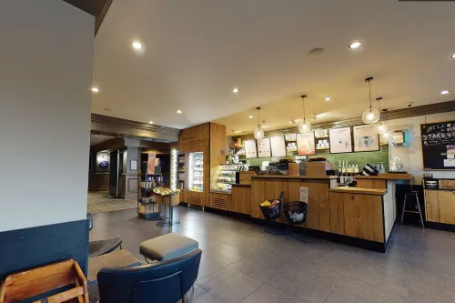 Village Hotel Blackpool Restauration Photos