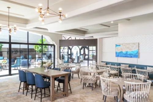 Hilton Santa Barbara Beachfront Resort Restauration Photos