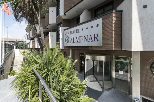 Exe Gran Hotel Almenar Extérieur Photos