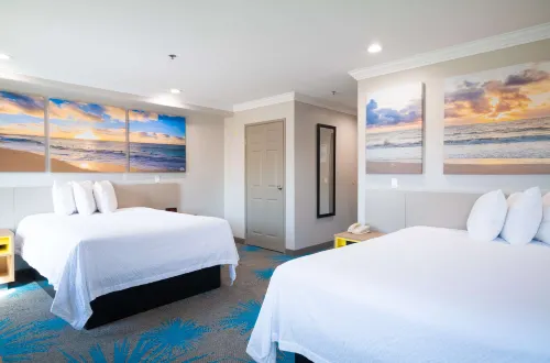 Days Inn by Wyndham Santa Monica Rooms Photos