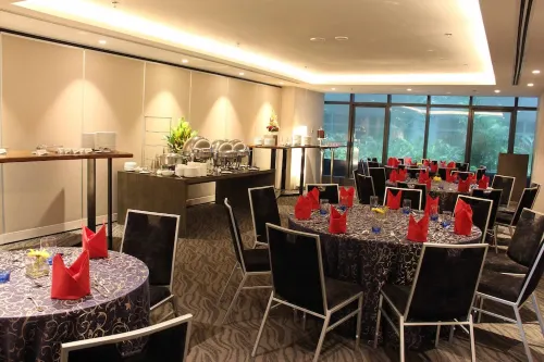 Savoy Hotel Manila Business Photos