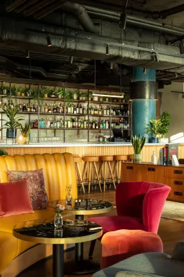 The Gantry London, Curio Collection by Hilton Espaces publics Photos