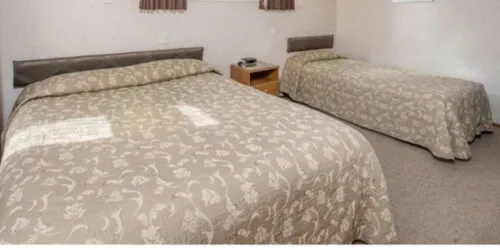 Amber Court Motel Photos