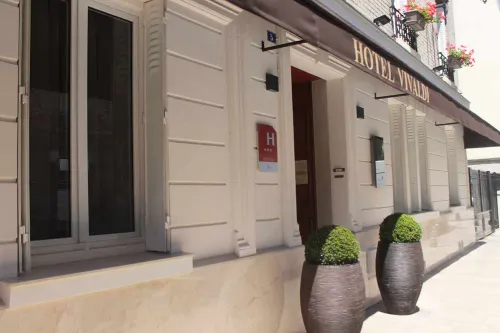 Hotel Vivaldi Puteaux Extérieur Photos