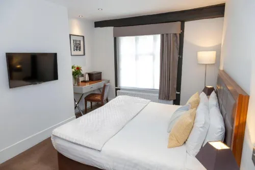 Best Western Salisbury Red Lion Hotel Photos